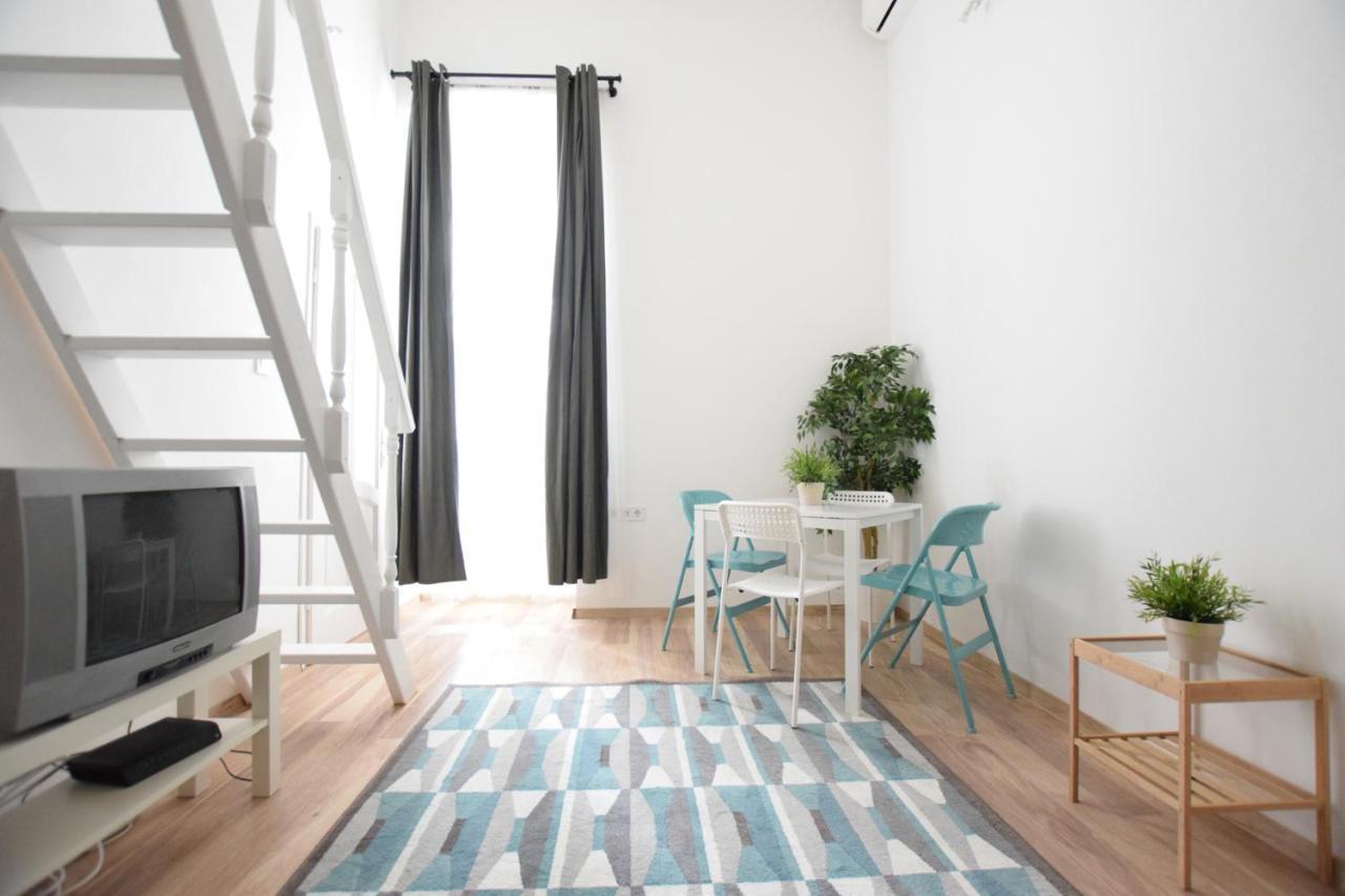Budget Apartment By Hi5 - Kertesz Street Budapeste Exterior foto