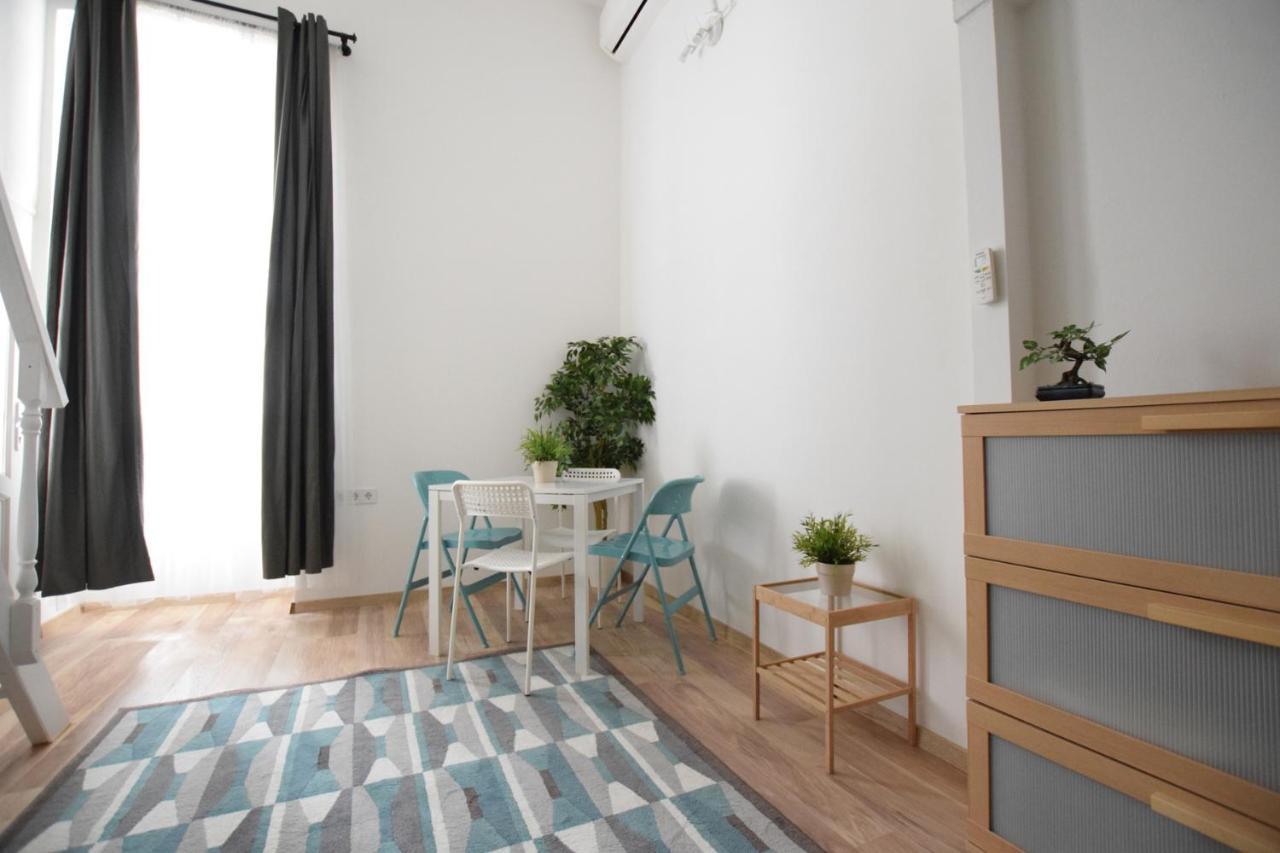 Budget Apartment By Hi5 - Kertesz Street Budapeste Exterior foto