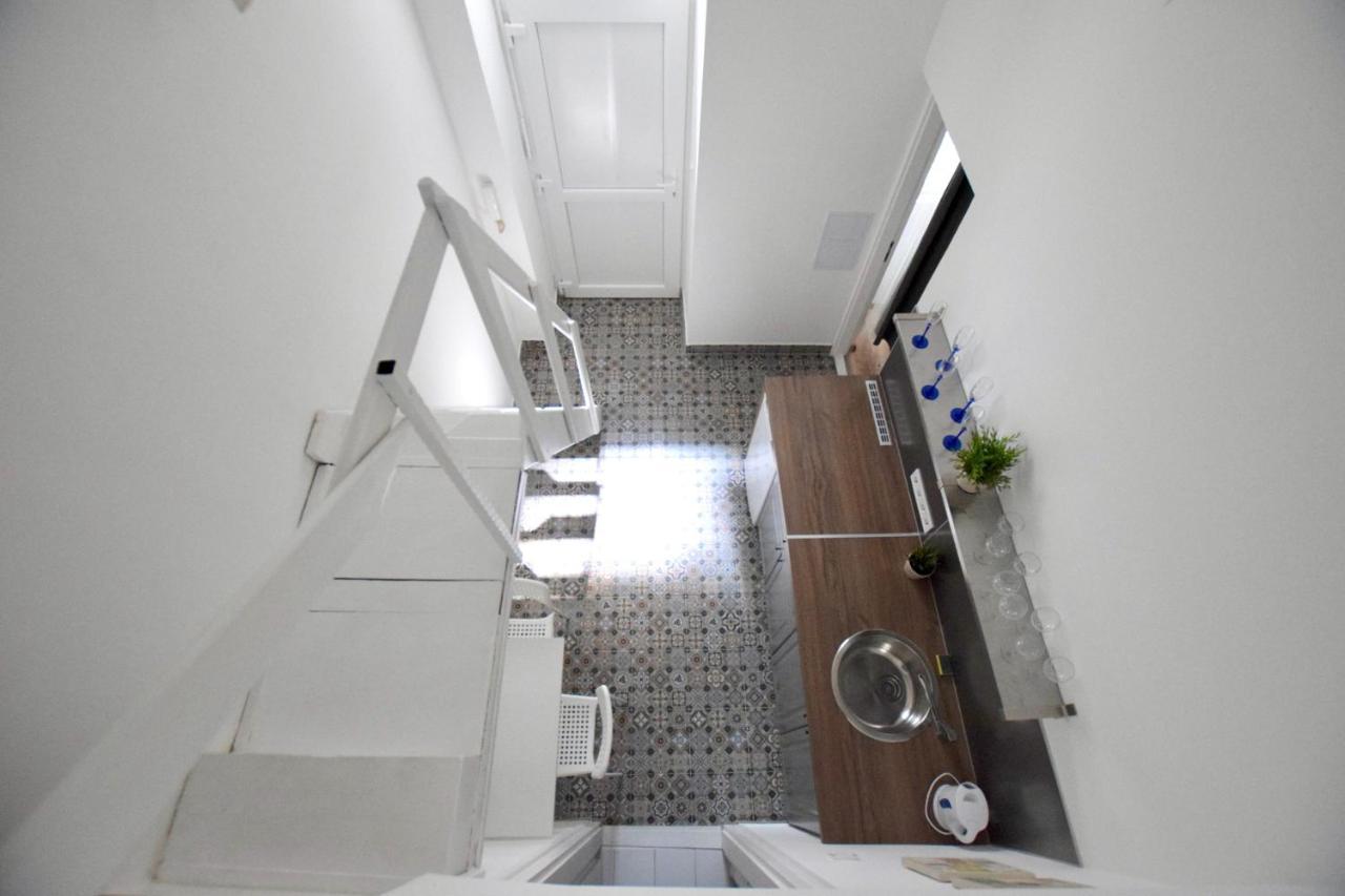 Budget Apartment By Hi5 - Kertesz Street Budapeste Exterior foto